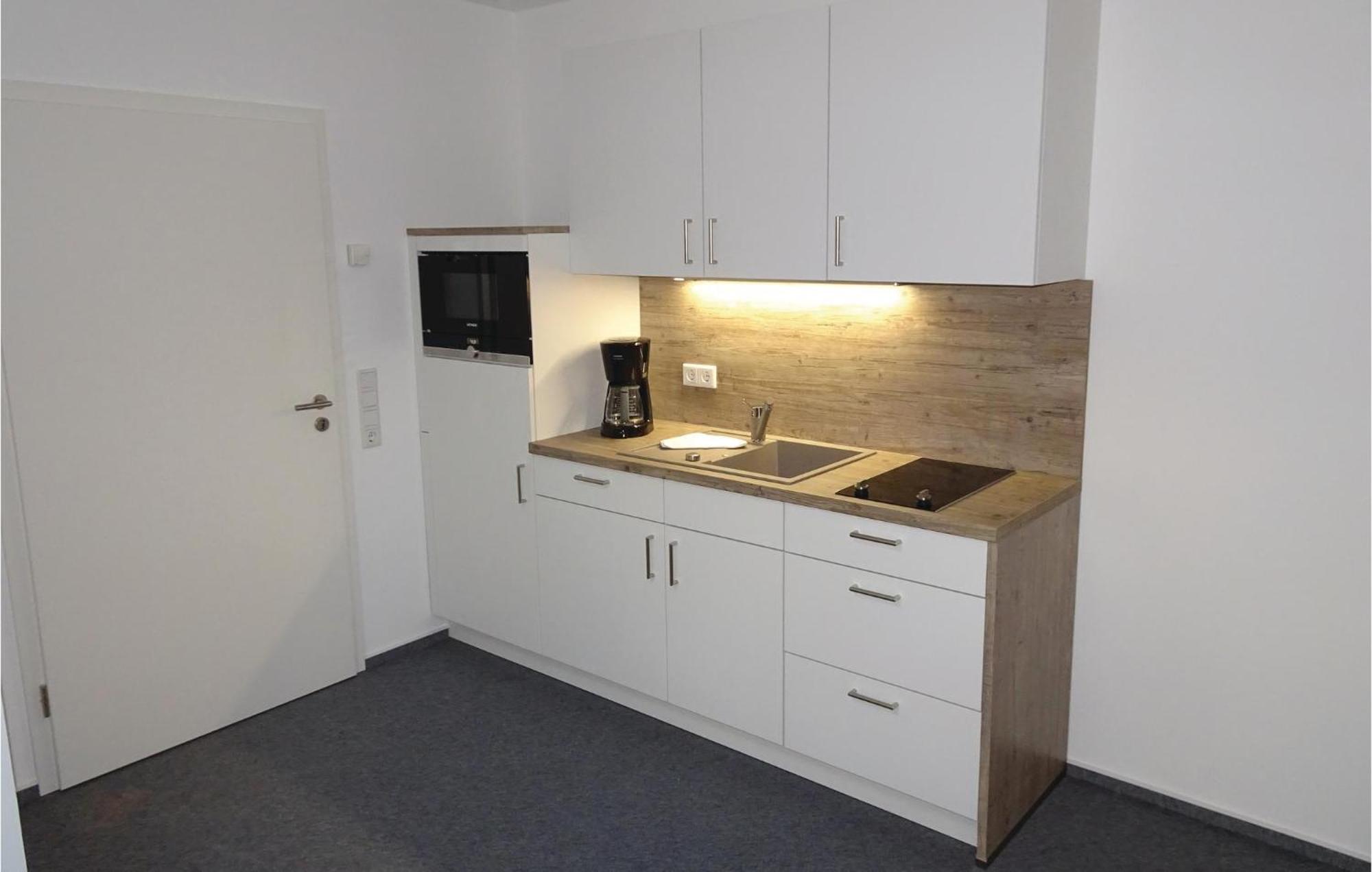 Gorgeous Apartment In Dagebuell With Kitchenette Екстериор снимка